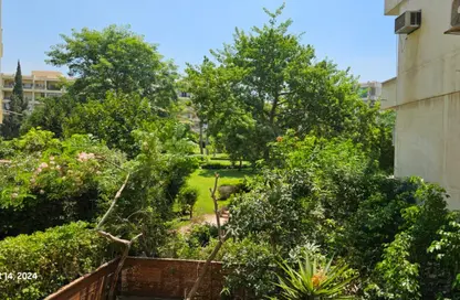 Apartment - 3 Bedrooms - 2 Bathrooms for sale in Zayed 2000 - 4th District - Sheikh Zayed City - Giza Apartment - 3 Bedrooms - 2 Bathrooms for sale in Zayed 2000 - 4th District - Sheikh Zayed City - Giza