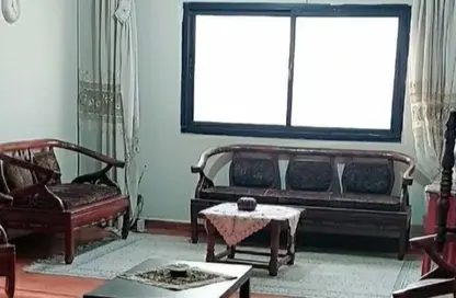 Apartment - 3 Bedrooms - 2 Bathrooms for sale in Mousa Ibn Naseer St. - Al Hadiqah Al Dawliyah - 7th District - Nasr City - Cairo