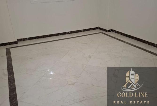 69825196 - Property Image 3