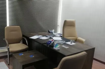 مساحات مكتبية - 4 غرف نوم - 2 حمامات للايجار في شارع التسعين الشمالي - التجمع الخامس - مدينة القاهرة الجديدة - القاهرة