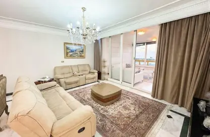 Apartment - 4 Bedrooms - 5 Bathrooms for sale in Zezenia - Hay Sharq - Alexandria