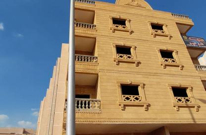 Apartment - 3 Bedrooms - 2 Bathrooms for sale in 2nd Neighborhood - 3rd District East - Shorouk City - Cairo