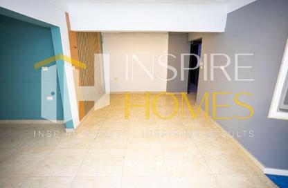 Apartment - 2 Bedrooms - 1 Bathroom for sale in Smouha - Hay Sharq - Alexandria Apartment - 2 Bedrooms - 1 Bathroom for sale in Smouha - Hay Sharq - Alexandria