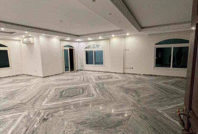 56251323 - Property Main Image