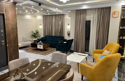 Apartment - 3 Bedrooms - 2 Bathrooms for rent in Al Gezira St. - South Investors Area - New Cairo City - Cairo