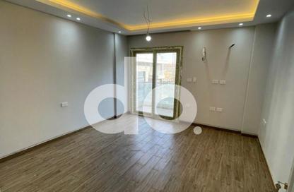 Apartment - 3 Bedrooms - 2 Bathrooms for sale in Mountain View iCity - 5th Settlement Compounds - The 5th Settlement - New Cairo City - Cairo