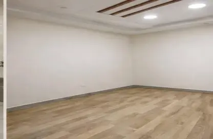 مساحات مكتبية - 6 غرف نوم - 2 حمامات للايجار في شارع البطل احمد عبد العزيز - المهندسين - الجيزة