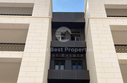 Apartment - 2 Bedrooms - 2 Bathrooms for sale in Katameya Creeks - 5th Settlement Compounds - The 5th Settlement - New Cairo City - Cairo