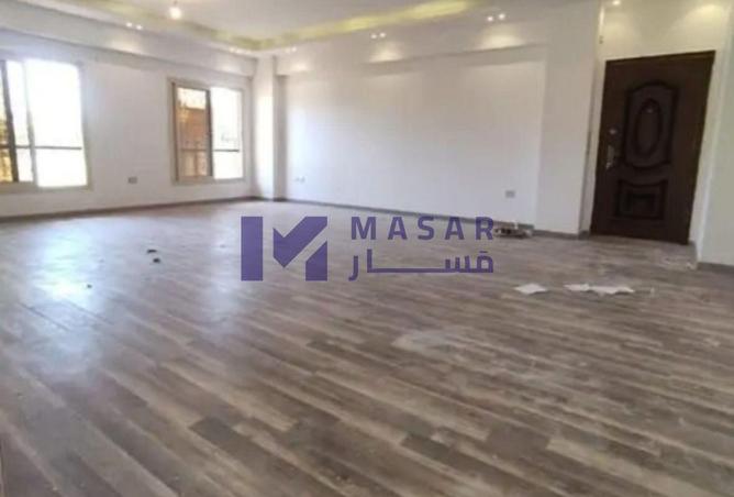 8593915 - Property Image 3