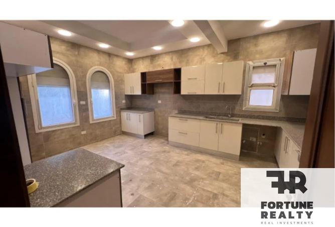 8703700 - Property Image 3