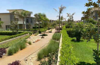 Villa - 5 Bedrooms - 4 Bathrooms for sale in Swan Lake Residence - 5th Settlement Compounds - The 5th Settlement - New Cairo City - Cairo