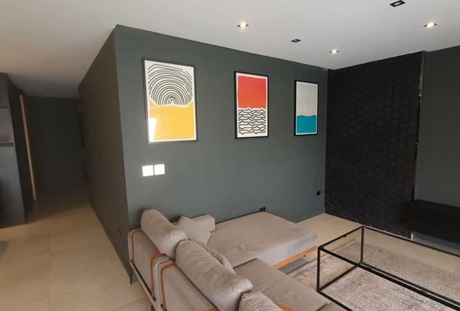 93817302 - Property Image 3