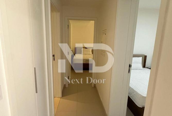 99801372 - Property Image 2