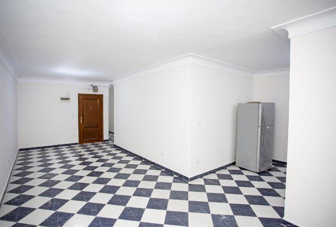 8585729 - Property Image 2