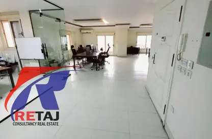 Apartment - 5 Bedrooms - 2 Bathrooms for rent in Makram Ebeid St. - 6th Zone - Nasr City - Cairo