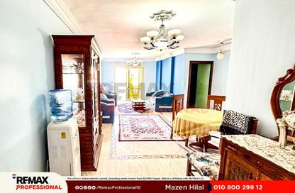 Apartment - 2 Bedrooms - 1 Bathroom for sale in Mohamed Farid St. - Bolkly - Hay Sharq - Alexandria