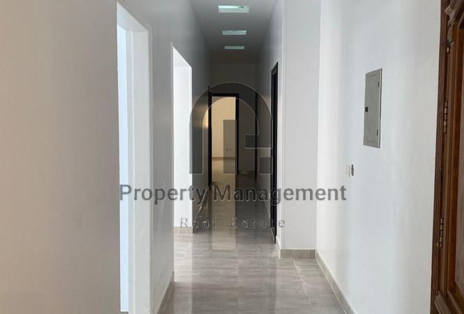 106861825 - Property Image 3
