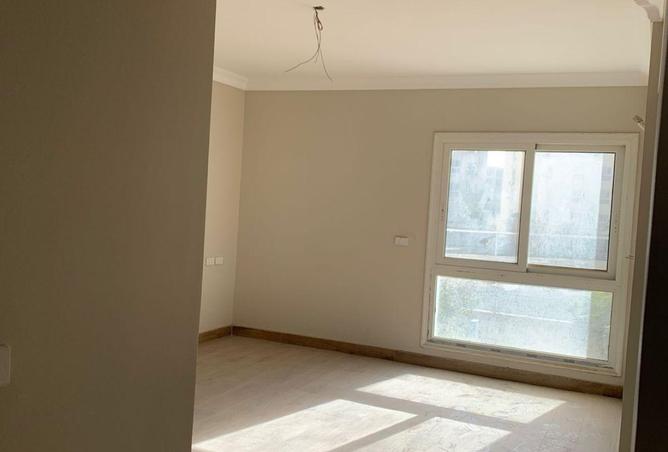 8636929 - Property Image 2