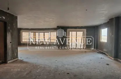 بناية كاملة - استوديو - 1 حمام للايجار في شارع زهراء المعادى - دجلة - حي المعادي - القاهرة