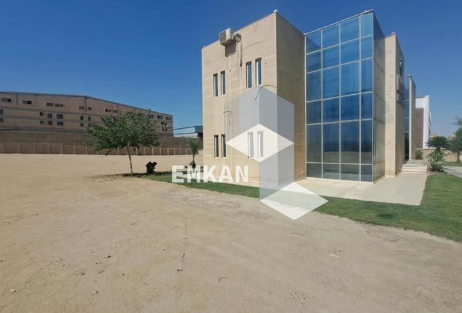 101787618 - Property Main Image