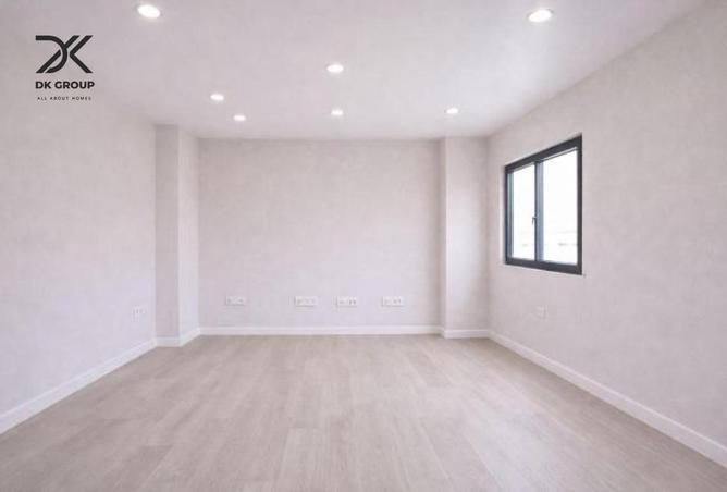 69571449 - صورة العقار 2