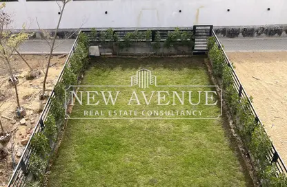 Townhouse - 4 Bedrooms - 3 Bathrooms for sale in Azzar - 5th Settlement Compounds - The 5th Settlement - New Cairo City - Cairo