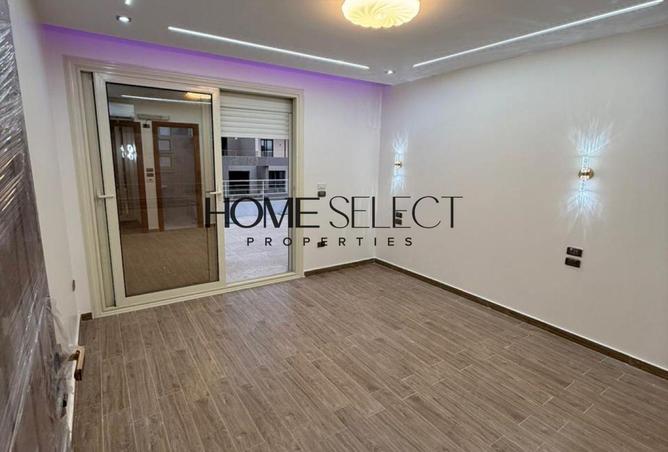 81827844 - صورة العقار 2