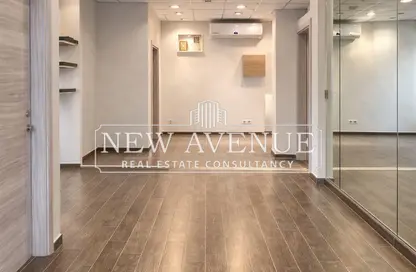 Retail - Studio - 1 Bathroom for sale in ELEGANTRY - District 1 - The 5th Settlement - New Cairo City - Cairo