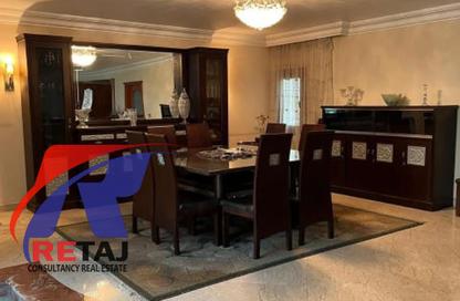Apartment - 3 Bedrooms - 3 Bathrooms for sale in Hossam Al Deen Bassiouny St. - 10th Zone - Nasr City - Cairo