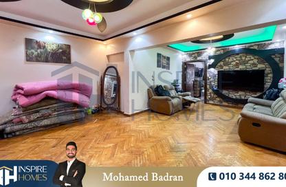 شقة - 4 غرف نوم - 2 حمامات للبيع في سموحة - حي شرق - الاسكندرية