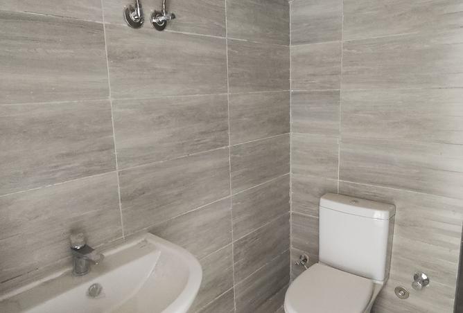 99812053 - Property Image 3