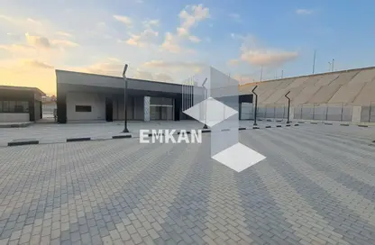 Shop - Studio - 2 Bathrooms for rent in 50th Street - Zahraa El Maadi - Hay El Maadi - Cairo