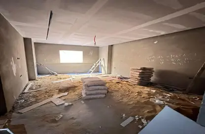 شقة - 2 غرف نوم - 1 حمام للبيع في البوابة الرابعة - مينا - حدائق الاهرام - الجيزة