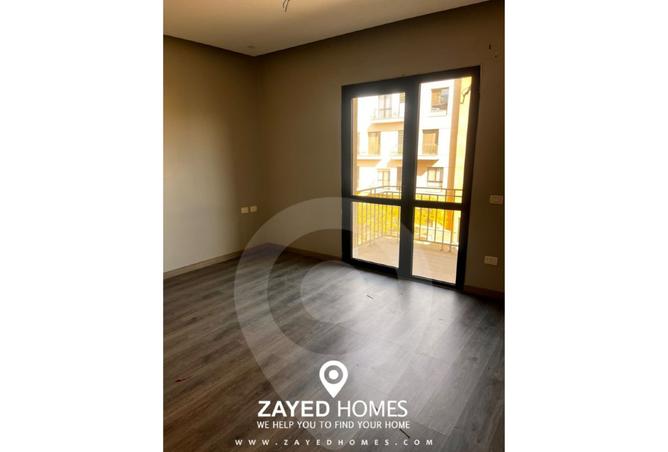 8473906 - Property Image 3