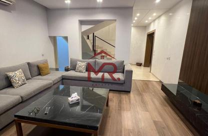 Villa - 4 - 4 for sale in Stone Park - 5th Settlement Compounds - The 5th Settlement - New Cairo City - Cairo