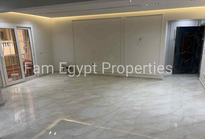 66427411 - Property Main Image