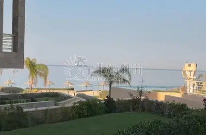 Chalet - 2 Bedrooms - 2 Bathrooms for sale in Mena Oasis - Al Ain Al Sokhna - Suez