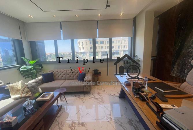 83667419 - Property Image 3