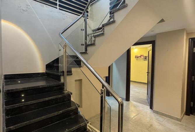 107976109 - Property Image 2