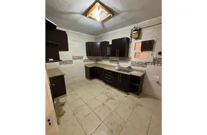 شقة - 3 غرف نوم - 1 حمام للايجار في شارع النزهه - ارض الجولف - مصر الجديدة - القاهرة