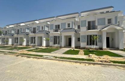 Townhouse - 4 Bedrooms - 3 Bathrooms for sale in Mountain View 4 - 6 October Compounds - 6 October City - Giza