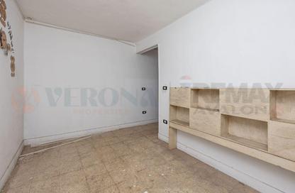Office Space - Studio - 1 Bathroom for sale in Miami - Hay Awal El Montazah - Alexandria