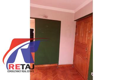 Apartment - 2 Bedrooms - 2 Bathrooms for sale in Hamouda Mahmoud St. - 8th Zone - Nasr City - Cairo