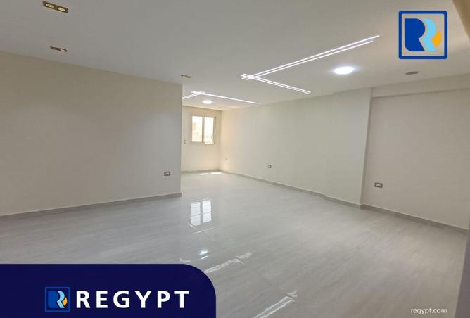 102898893 - صورة العقار 2