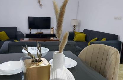 Apartment - 2 Bedrooms - 1 Bathroom for rent in El Rehab Extension - Al Rehab - New Cairo City - Cairo