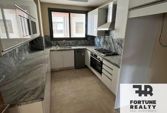 63637193 - Property Image 3