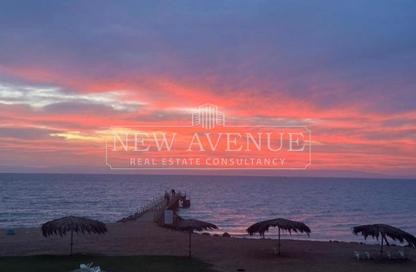 Villa - 5 Bedrooms - 5 Bathrooms for sale in La Vista 3 - La Vista - Al Ain Al Sokhna - Suez