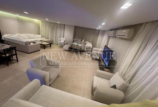 100371057 - Property Image 2