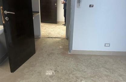 Clinic - Studio - 1 Bathroom for sale in North Teseen St. - The 5th Settlement - New Cairo City - Cairo Clinic - Studio - 1 Bathroom for sale in North Teseen St. - The 5th Settlement - New Cairo City - Cairo