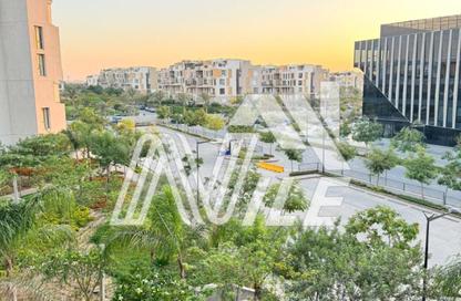 Apartment - 2 Bedrooms - 3 Bathrooms for sale in Eastown - 5th Settlement Compounds - The 5th Settlement - New Cairo City - Cairo